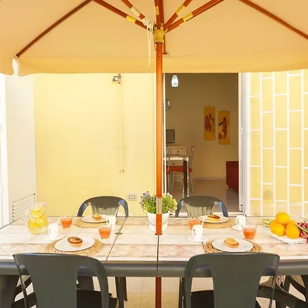 Cristallo Lido Apartment